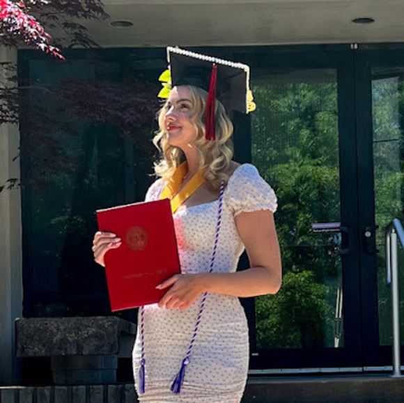 Meet your Posher, Charlotte - Picture 1 of 1